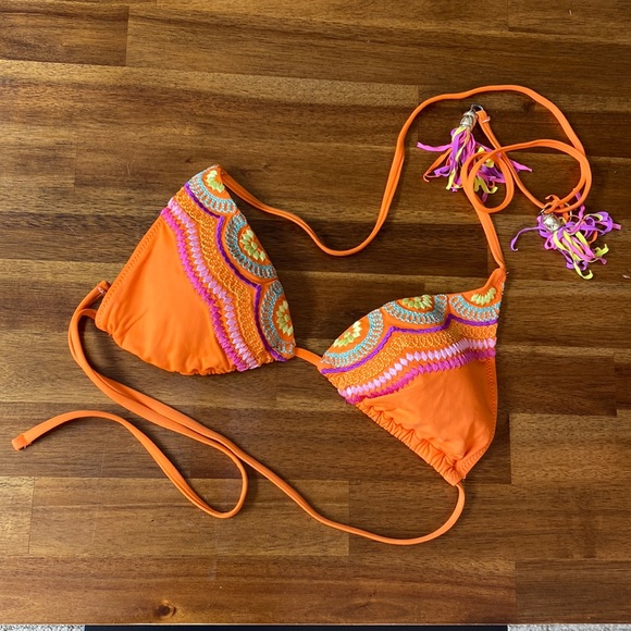 Vibrant Trina Turk bikini top, embroidered detailing, upper tassel tie & coverup - Picture 2 of 8